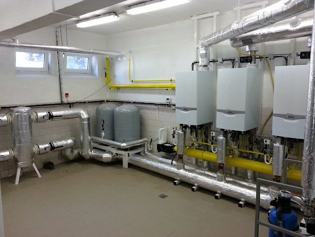 HlavnÃ­ kotelna Å¡koly po rekonstrukci