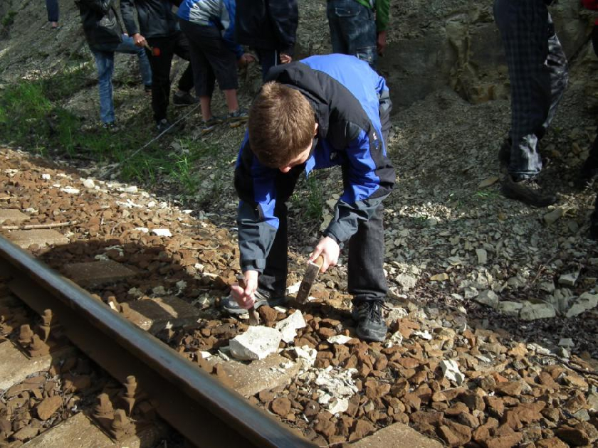 Honza KunÄÃ¡k pouÅ¾Ã­vÃ¡ dokonce majzlÃ­k!